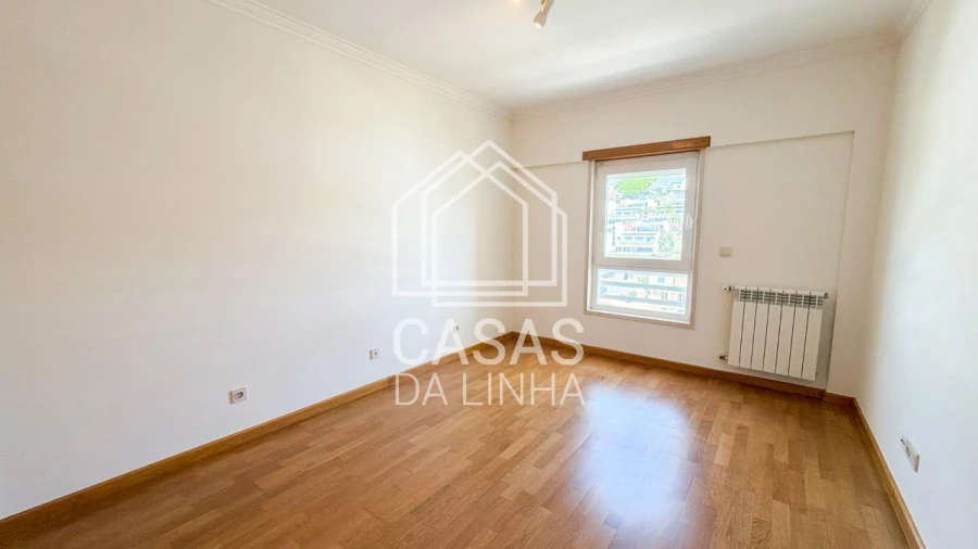 Apartamento T3 para Arrendamento em Carcavelos e Parede Foto 22