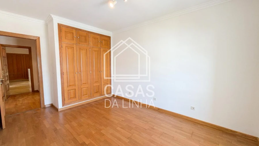 Apartamento T3 para Arrendamento em Carcavelos e Parede Foto 24