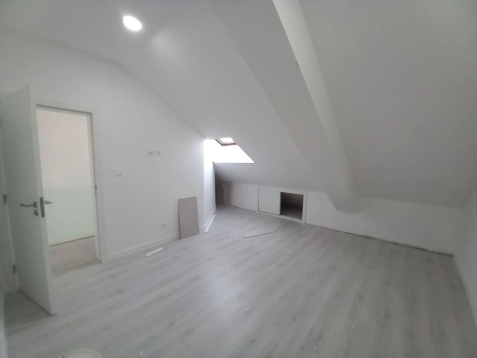 Apartamento T3 para Venda em Costa da Caparica Foto 29