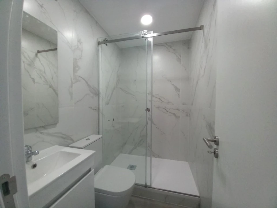 Apartamento T3 para Venda em Costa da Caparica Foto 32