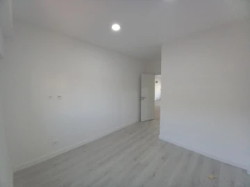Apartamento T3 para Venda em Costa da Caparica