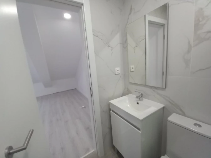 Apartamento T3 para Venda em Costa da Caparica Foto 31