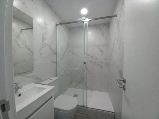 Apartamento T3 para Venda em Costa da Caparica Foto 32