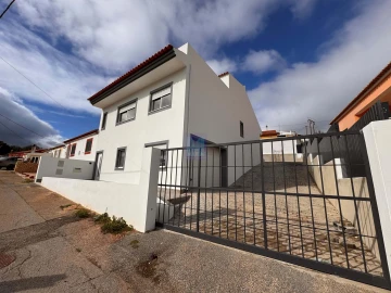 Moradia T3 para Venda em Silves