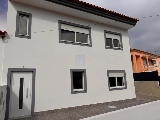 Moradia T3 para Venda em Silves Foto 2