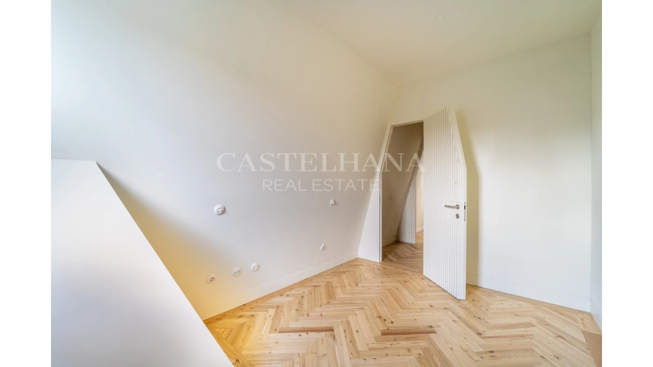 Apartamento T2 para Venda em Cedofeita, Santo Ildefonso, Sé, Miragaia, São Nicolau e Vitória Foto 14