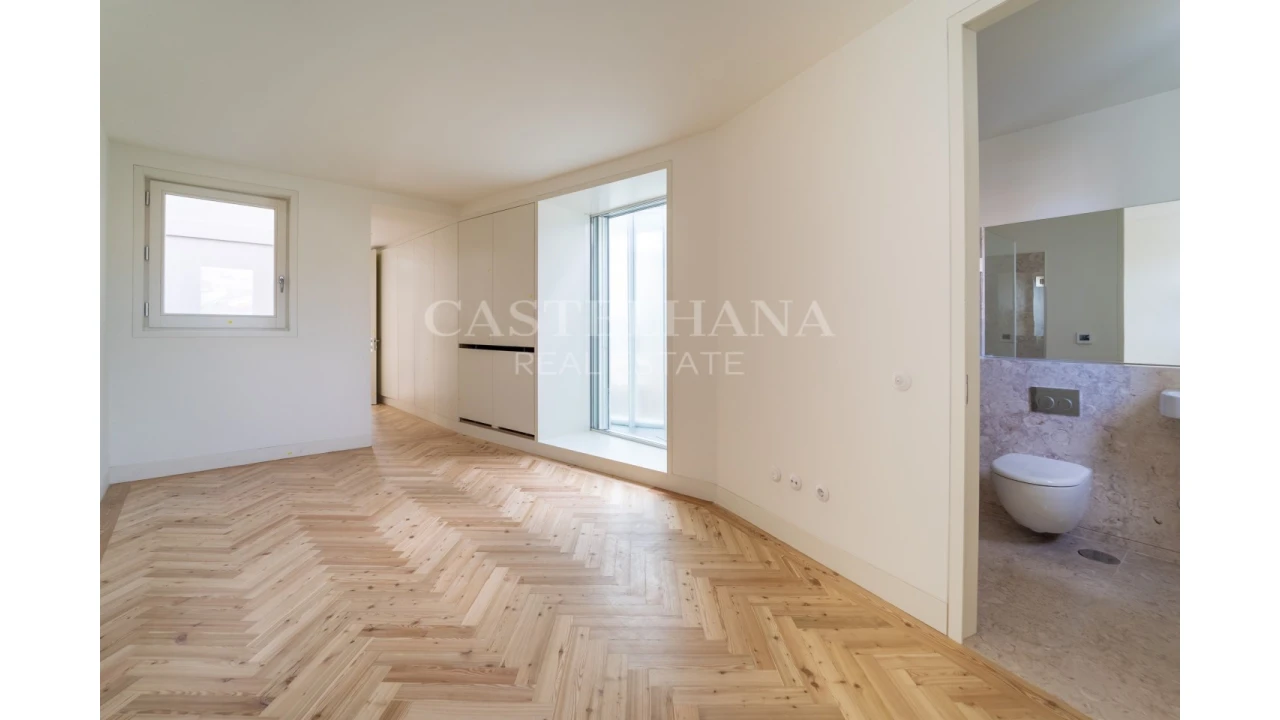 Apartamento T2 para Venda em Cedofeita, Santo Ildefonso, Sé, Miragaia, São Nicolau e Vitória Foto 36