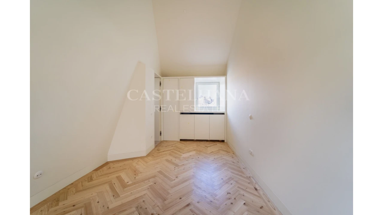 Apartamento T2 para Venda em Cedofeita, Santo Ildefonso, Sé, Miragaia, São Nicolau e Vitória Foto 41