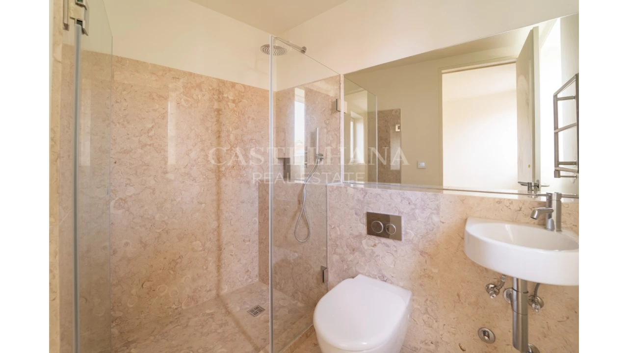 Apartamento T2 para Venda em Cedofeita, Santo Ildefonso, Sé, Miragaia, São Nicolau e Vitória Foto 52