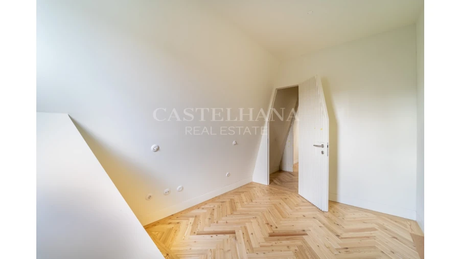 Apartamento T2 para Venda em Cedofeita, Santo Ildefonso, Sé, Miragaia, São Nicolau e Vitória Foto 14