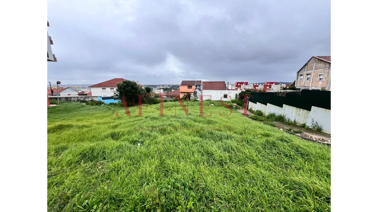 Terreno para Venda em Mina de Água Foto 2