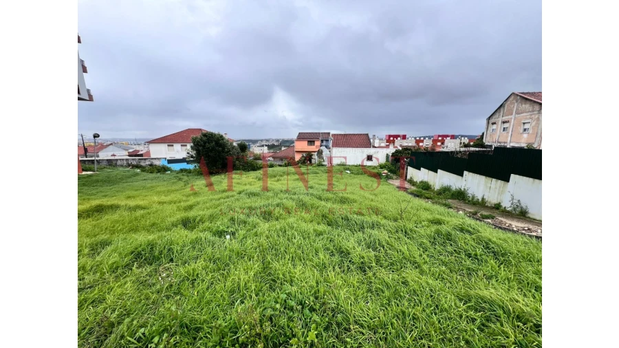 Terreno para Venda em Mina de Água Foto 2
