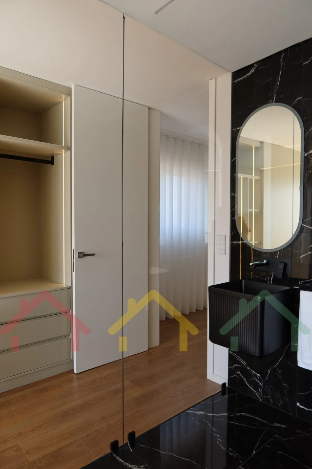 Apartamento T4 para Venda em Matosinhos e Leça da Palmeira Foto 13