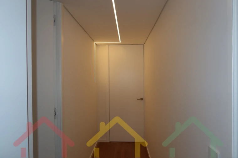 Apartamento T4 para Venda em Matosinhos e Leça da Palmeira Foto 6