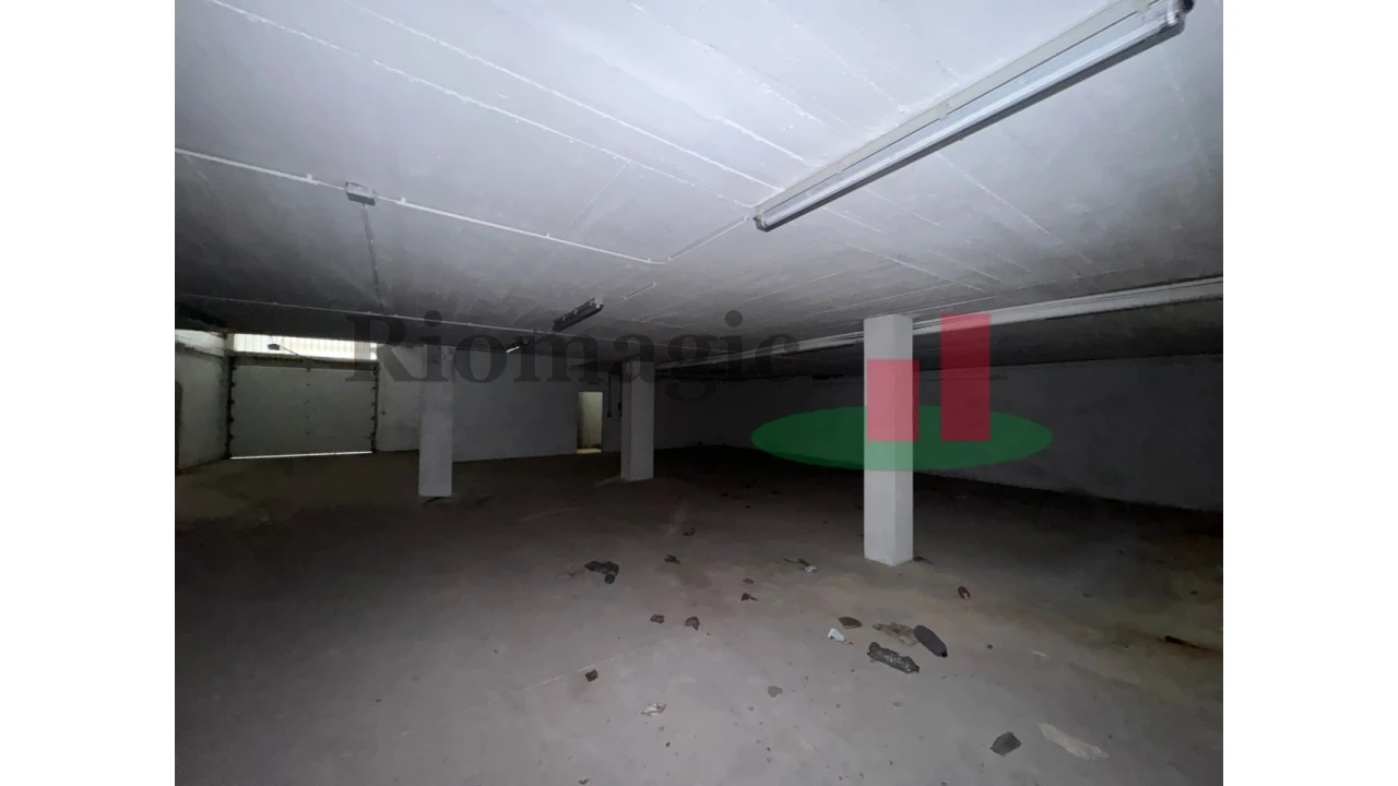 Loja para Venda em Azambuja Foto 29