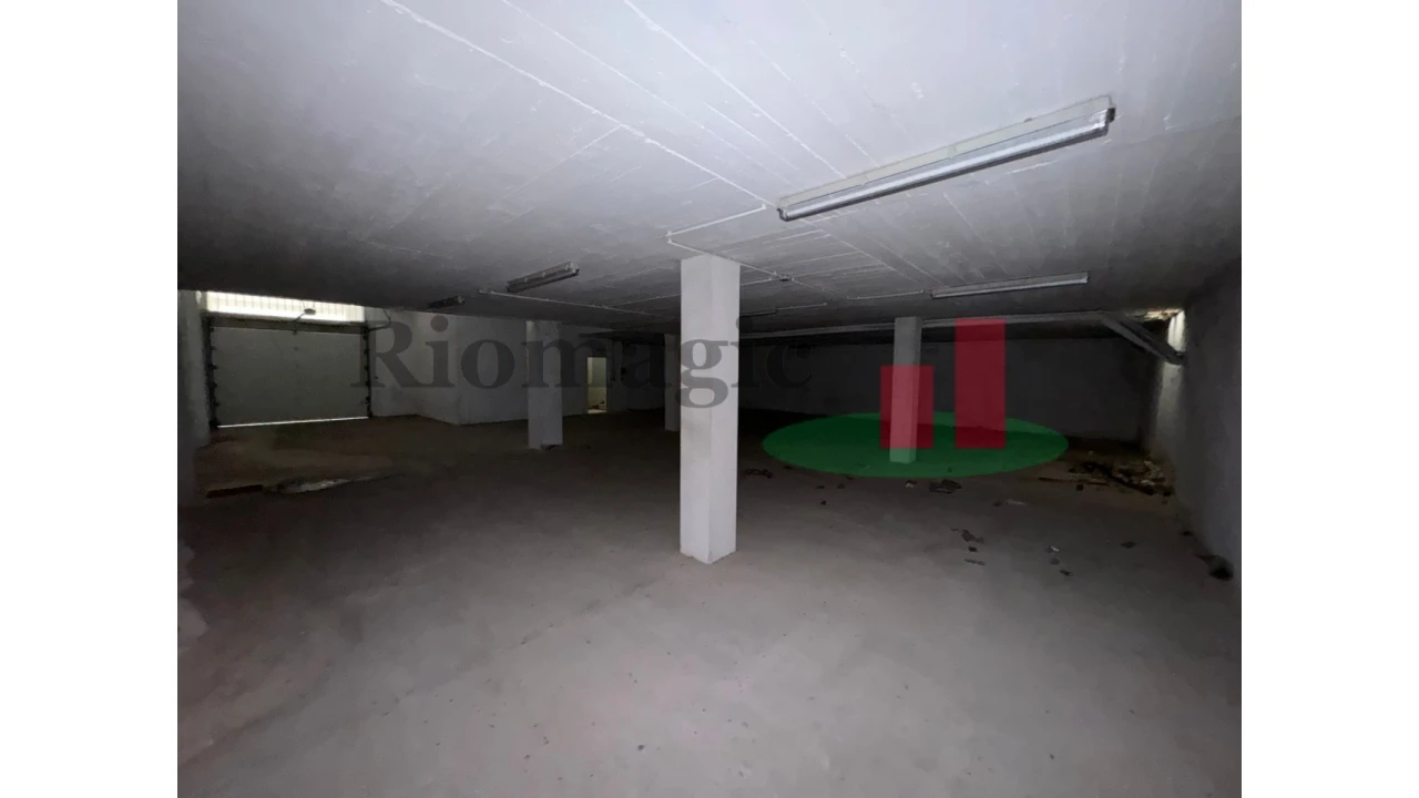 Loja para Venda em Azambuja Foto 25