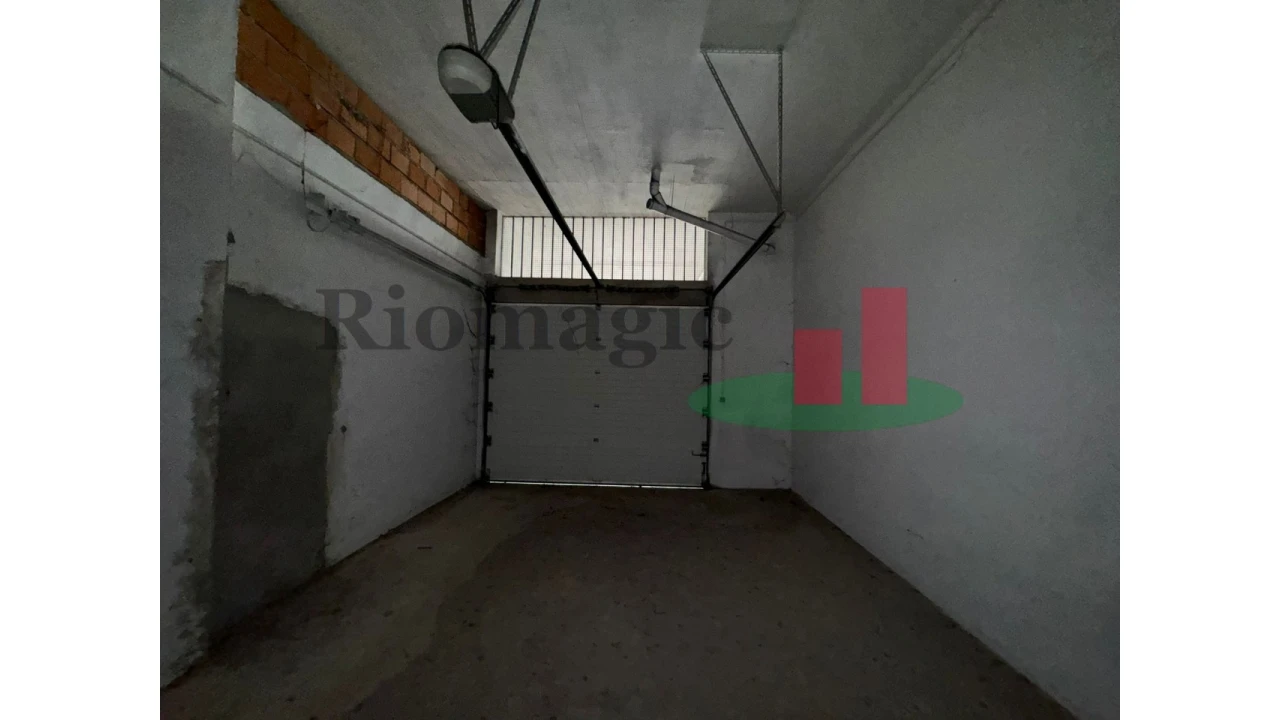 Loja para Venda em Azambuja Foto 28