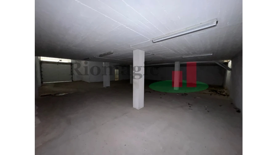 Loja para Venda em Azambuja Foto 25