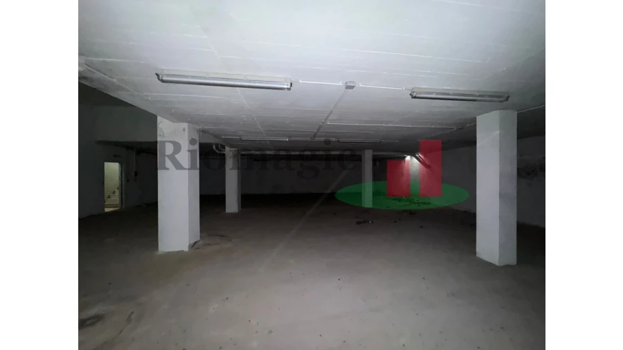 Loja para Venda em Azambuja Foto 26