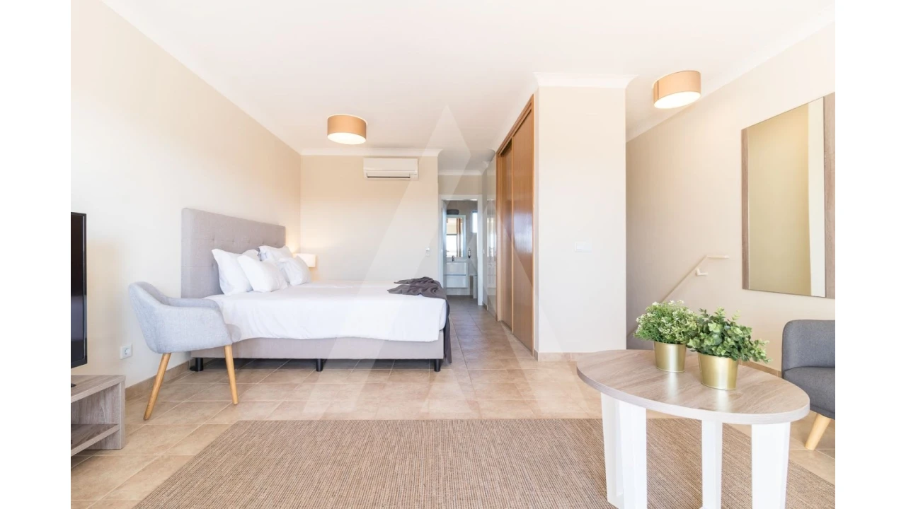 Apartamento para Venda em Lagoa e Carvoeiro Foto 6
