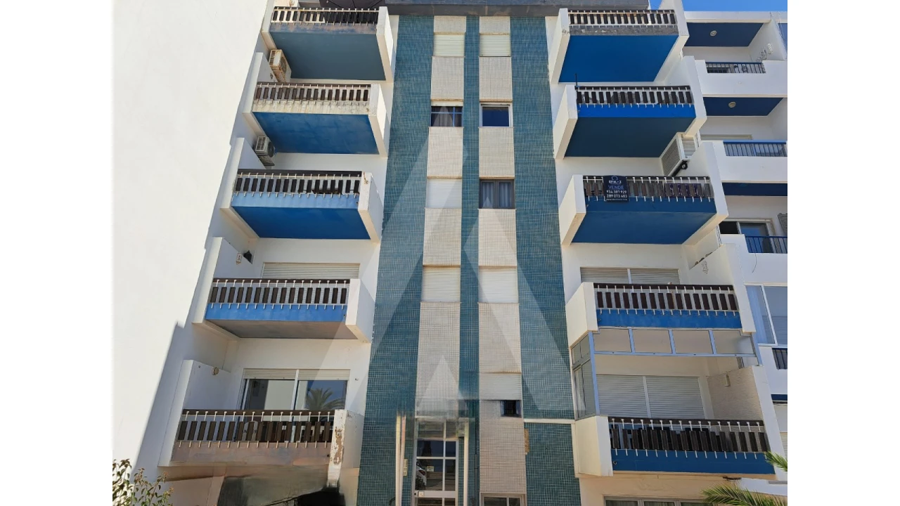 Apartamento T2 para Venda em Quarteira Foto 27