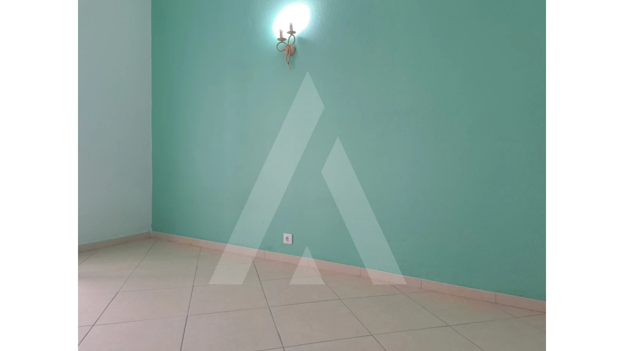 Apartamento T2 para Venda em Quarteira Foto 17