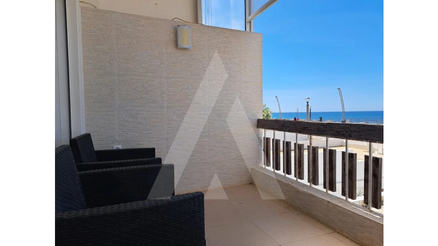 Apartamento T2 para Venda em Quarteira Foto 5