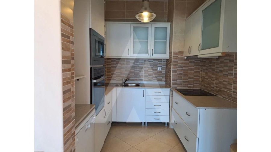 Apartamento T2 para Venda em Quarteira Foto 10