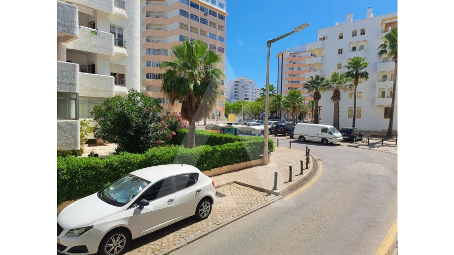 Apartamento T2 para Venda em Quarteira Foto 26