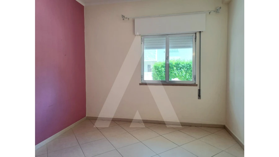 Apartamento T2 para Venda em Quarteira Foto 19