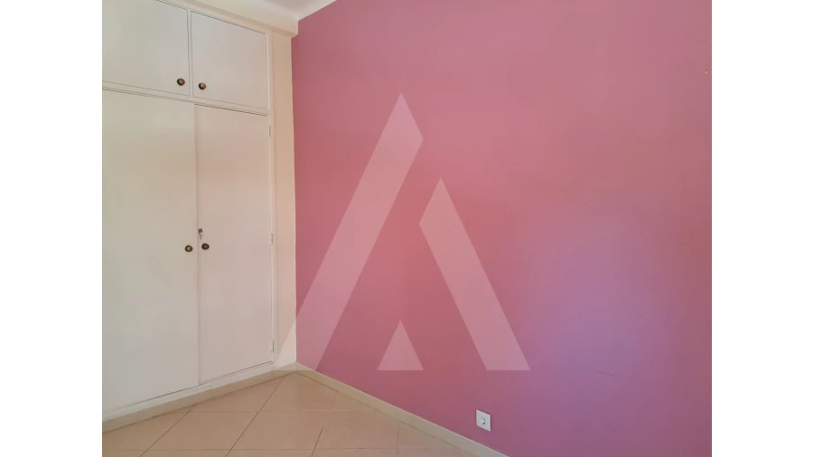 Apartamento T2 para Venda em Quarteira Foto 20