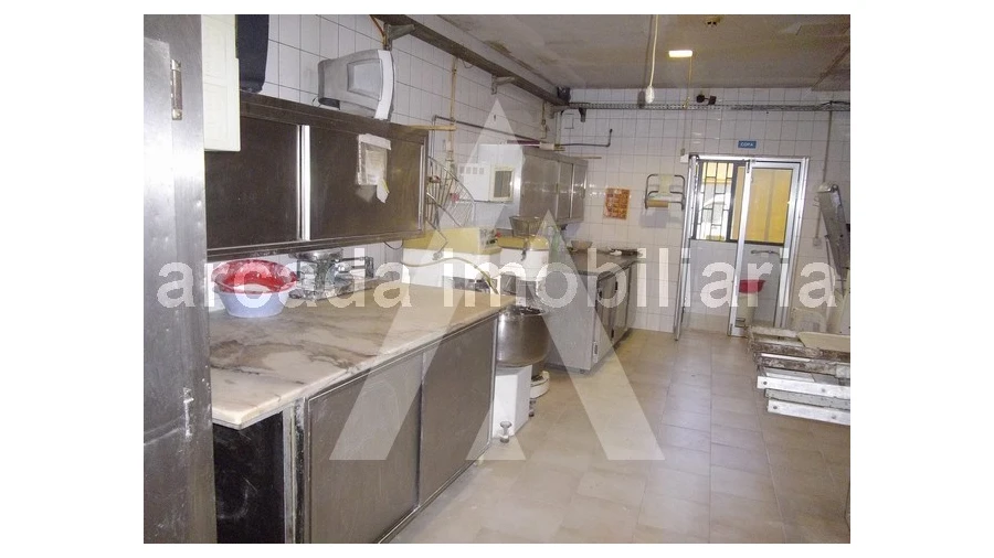 Negócio para Venda em Barrô e Aguada de Baixo Foto 5