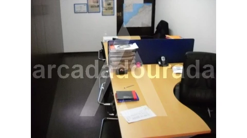 Loja para Arrendamento em Glória e Vera Cruz