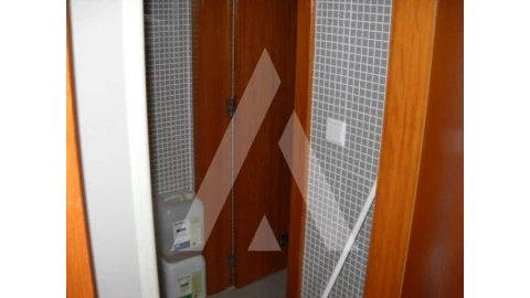 Loja para Cedência de Quotas em Albergaria-A-Velha e Valmaior