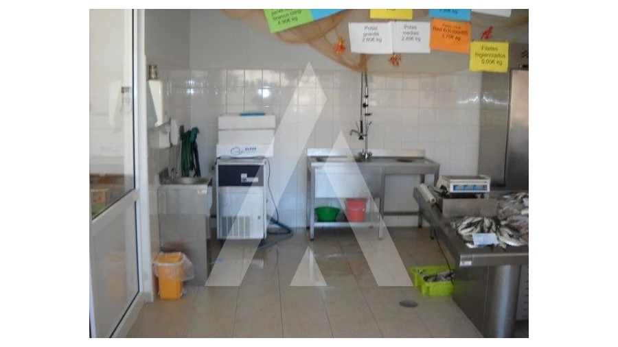 Loja para Cedência de Quotas em Albergaria-A-Velha e Valmaior Foto 8