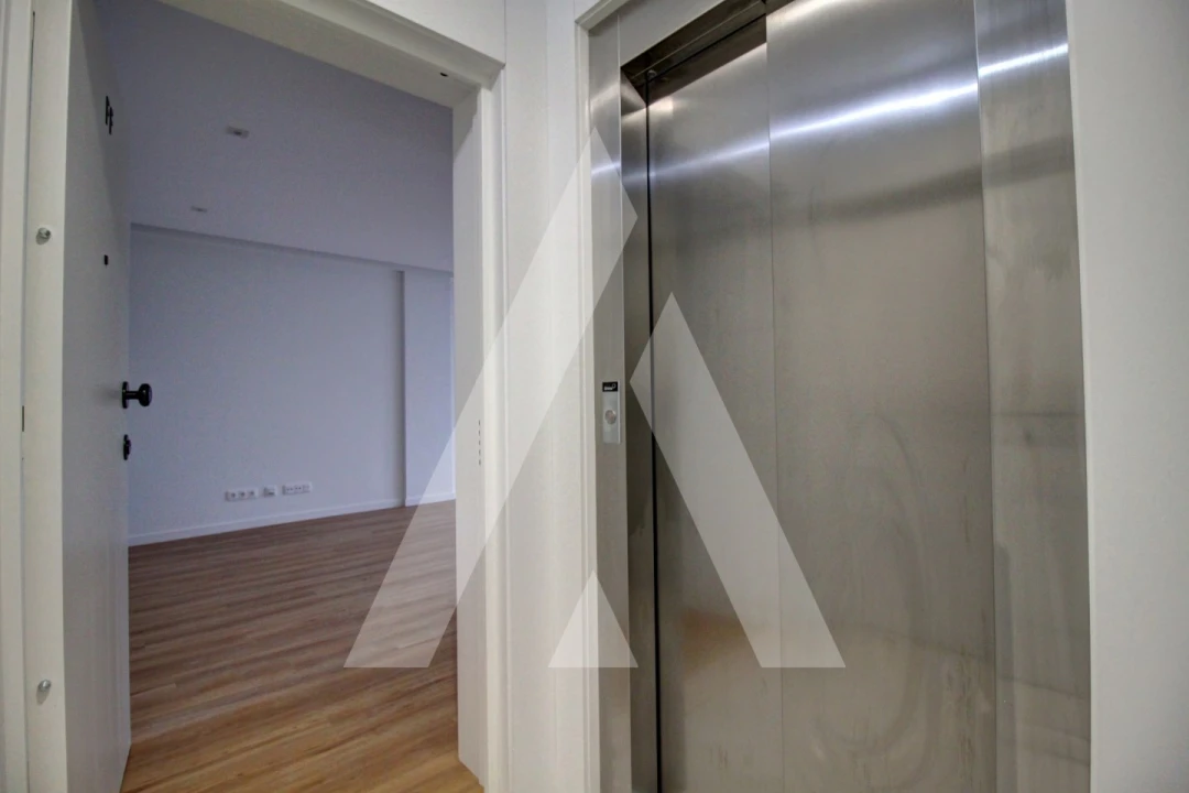 Apartamento T2 para Arrendamento em Glória e Vera Cruz Foto 9