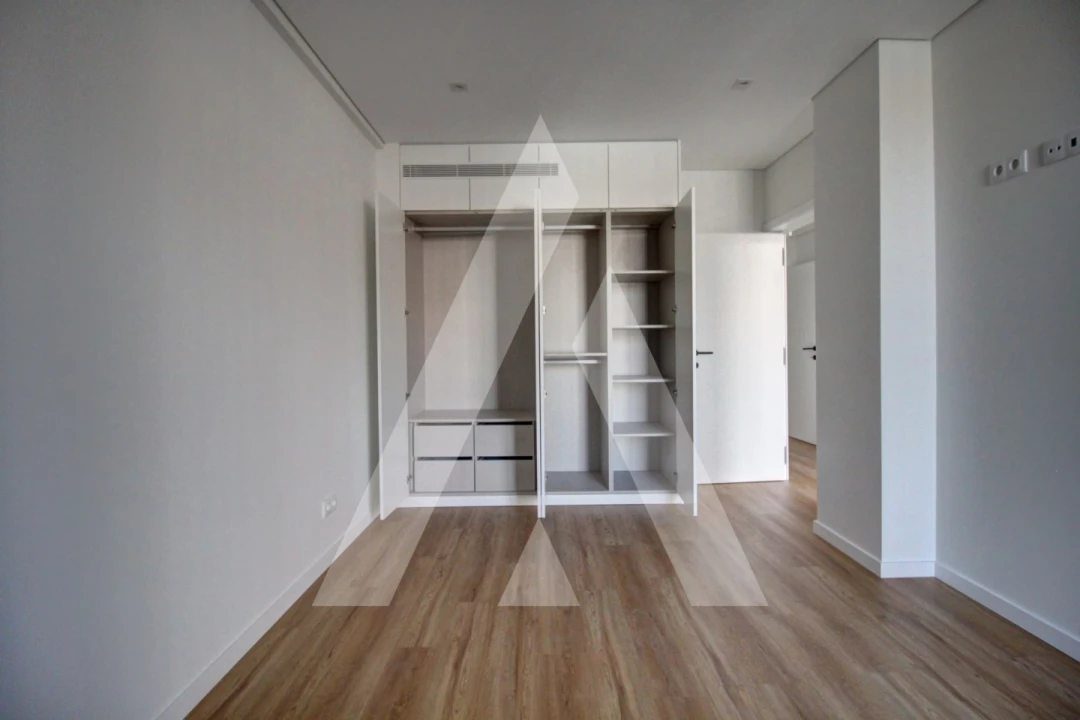 Apartamento T2 para Arrendamento em Glória e Vera Cruz Foto 23