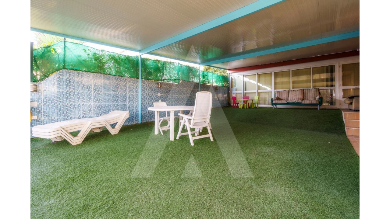 Moradia T5 para Venda em Albufeira e Olhos de Água Foto 40