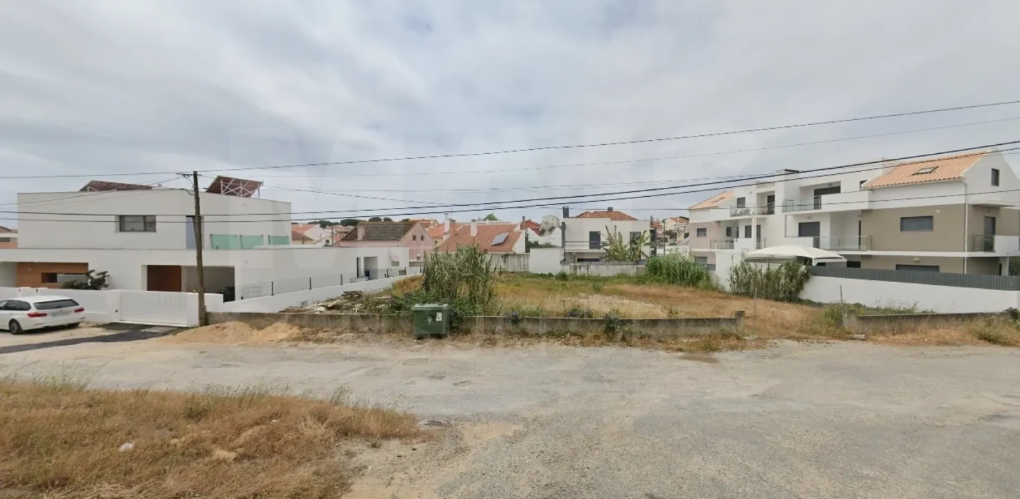 Moradia T5 para Venda em Charneca de Caparica e Sobreda Foto 6