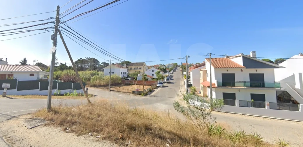 Moradia T5 para Venda em Charneca de Caparica e Sobreda Foto 2
