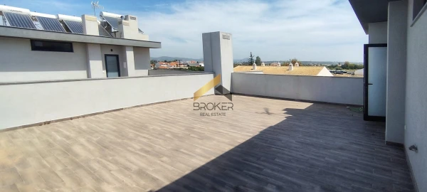 Apartamento T2 para Venda em Faro (Sé e São Pedro)