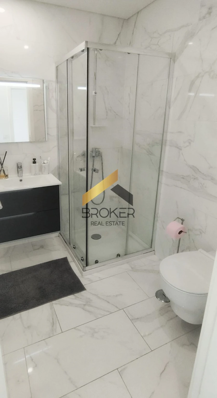 Apartamento T2 para Venda em Faro (Sé e São Pedro) Foto 31