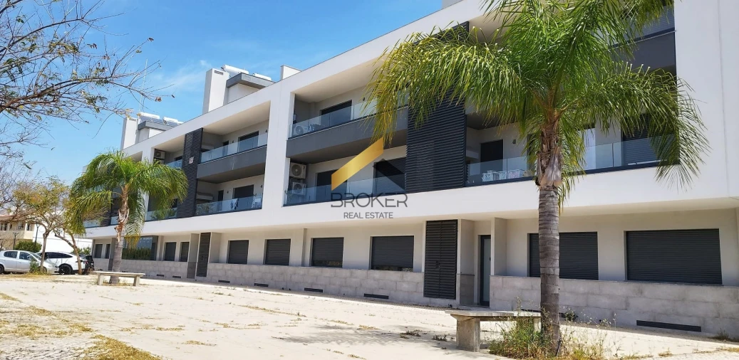 Apartamento T2 para Venda em Faro (Sé e São Pedro) Foto 41