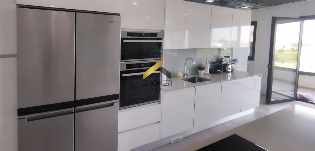Apartamento T2 para Venda em Faro (Sé e São Pedro) Foto 10