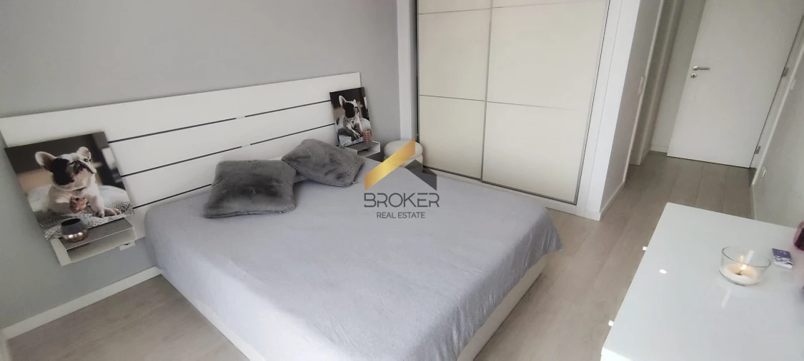 Apartamento T2 para Venda em Faro (Sé e São Pedro) Foto 29