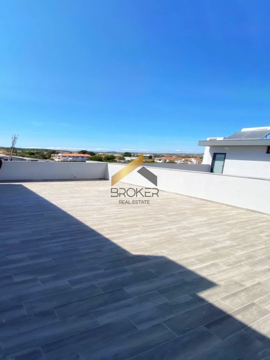 Apartamento T2 para Venda em Faro (Sé e São Pedro) Foto 46