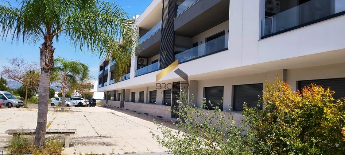 Apartamento T2 para Venda em Faro (Sé e São Pedro) Foto 40