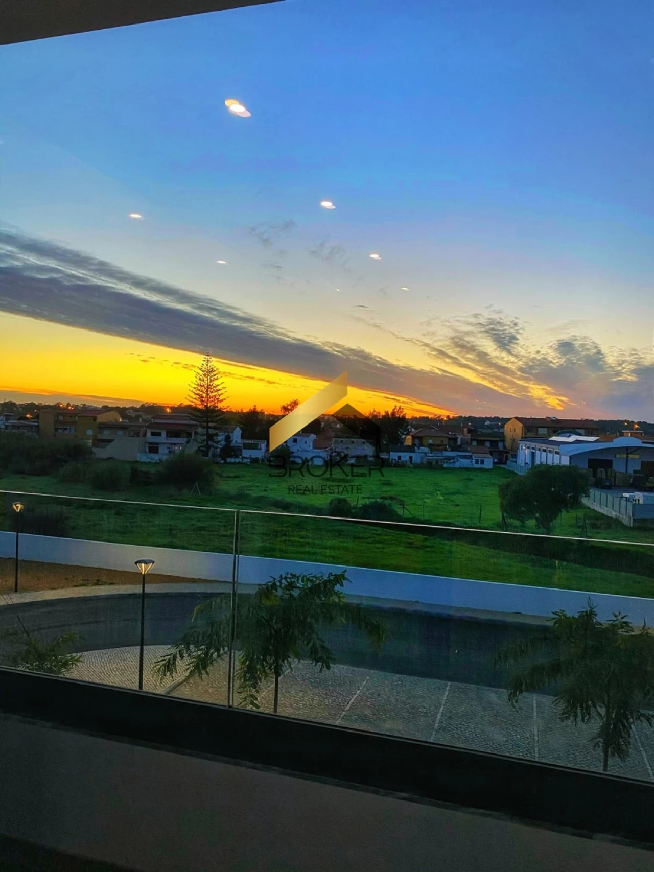 Apartamento T2 para Venda em Faro (Sé e São Pedro) Foto 21