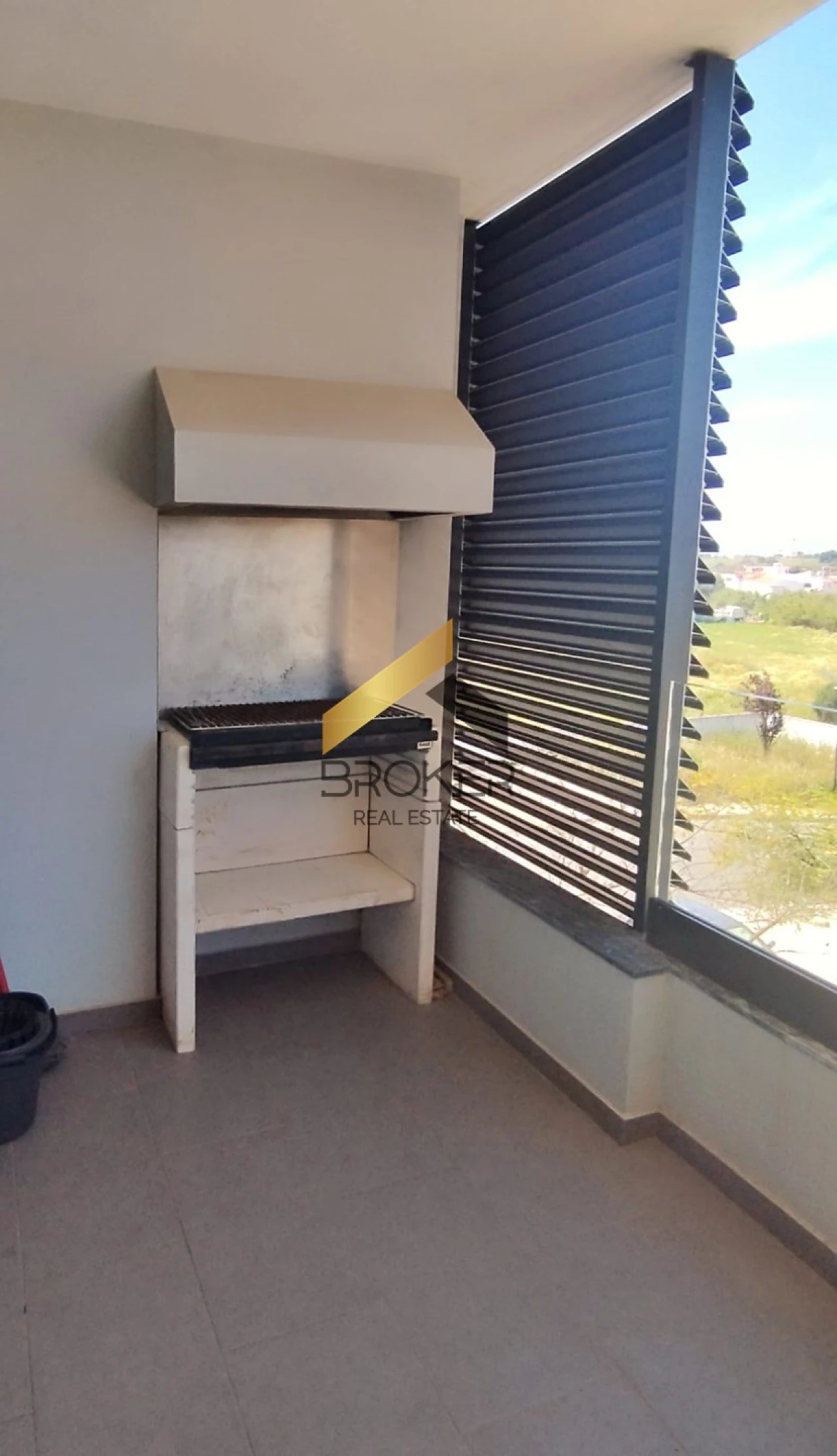 Apartamento T2 para Venda em Faro (Sé e São Pedro) Foto 17