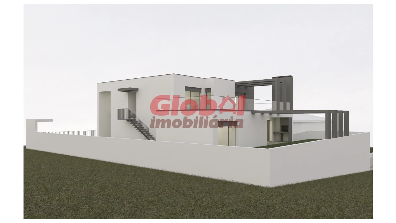 Moradia T0 para Venda em Fragosela Foto 3